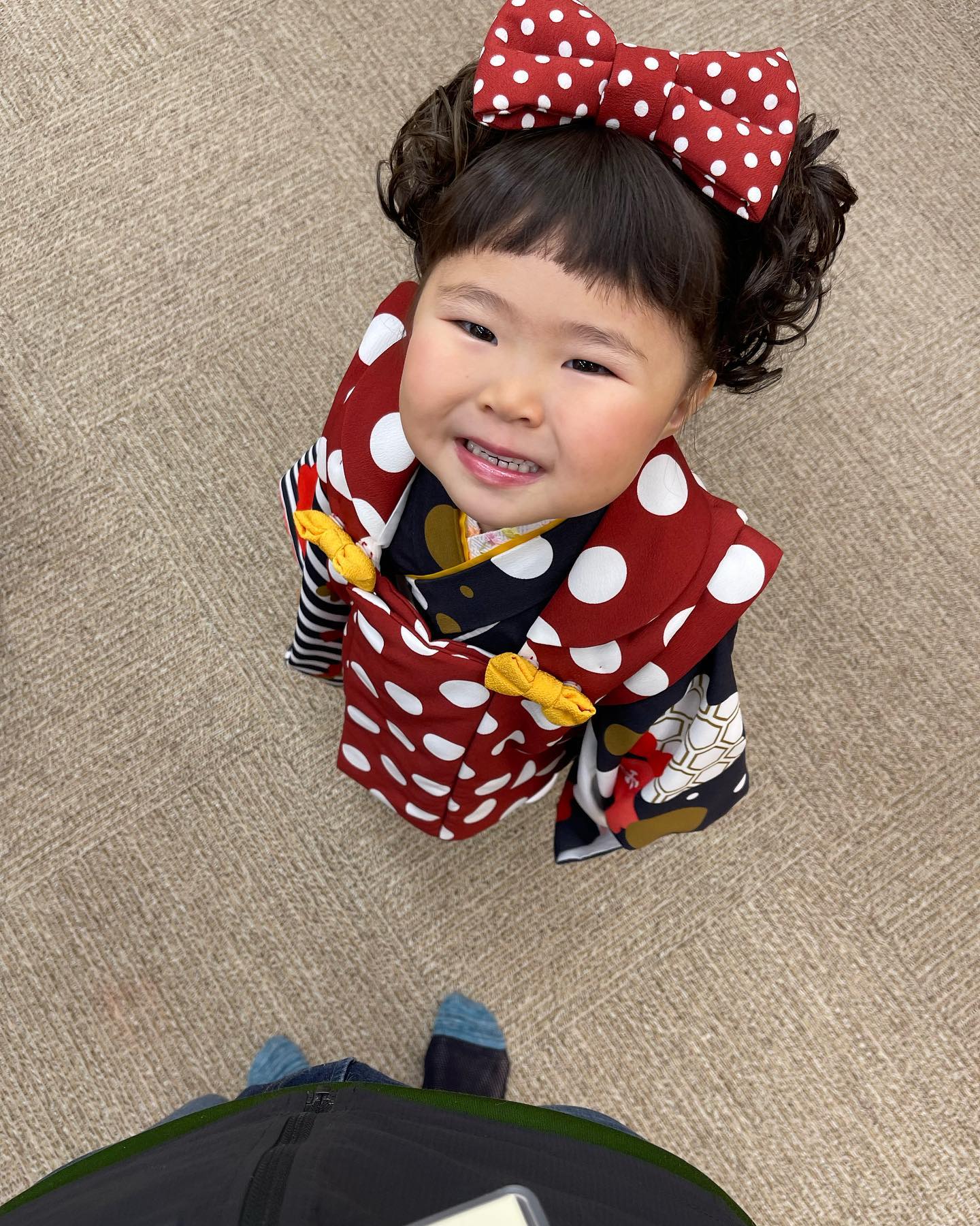 七五三

今月で3歳7か月の娘の少し遅い七五三の写真を撮りに行ってきました

撮影の時は緊張していてあまり笑顔が見られなかったのですが、終わってからはこの笑顔
七五三さん遅くなってごめんね　
とっても可愛かったよ️